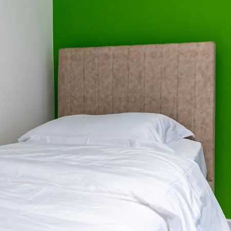Urban Nest Apartament *